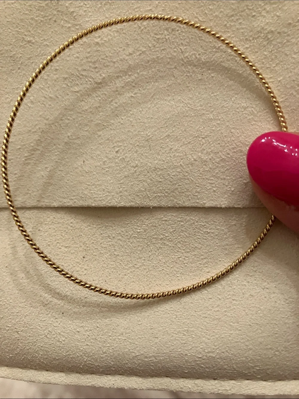 YEARLY CO THIN TWIST BANGLE Size 7.25 - Picture 2 of 7
